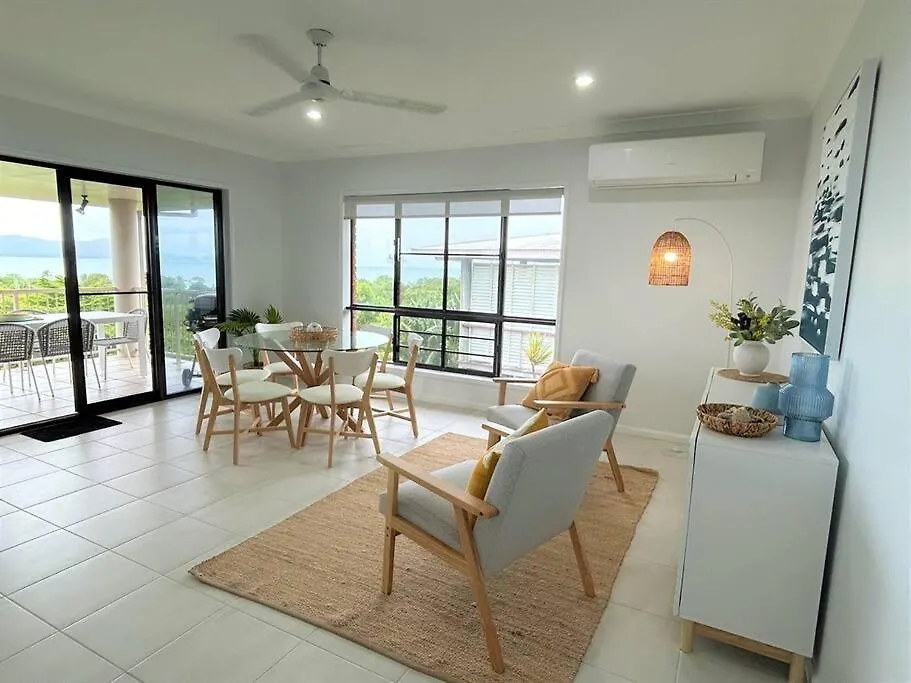 South Mission Beach Mission Views - 3 Bedroom Home With Stunning Views 0*, South Mission Beach