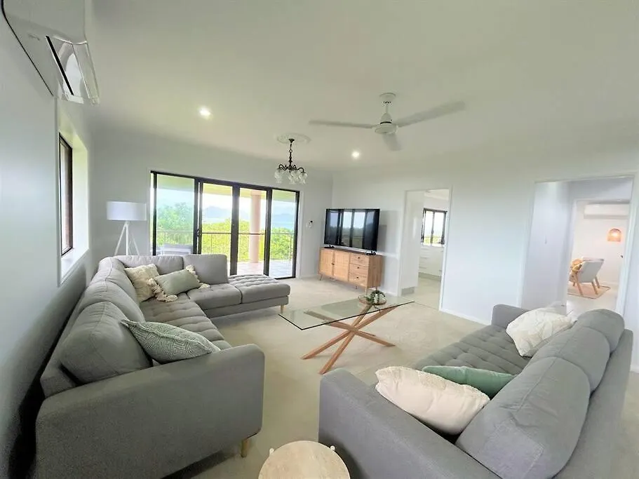 בית נופש South Mission Beach Mission Views - 3 Bedroom Home With Stunning Views